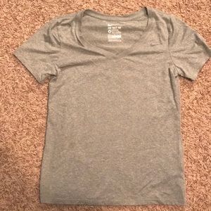 WOMENS NIKE TEE